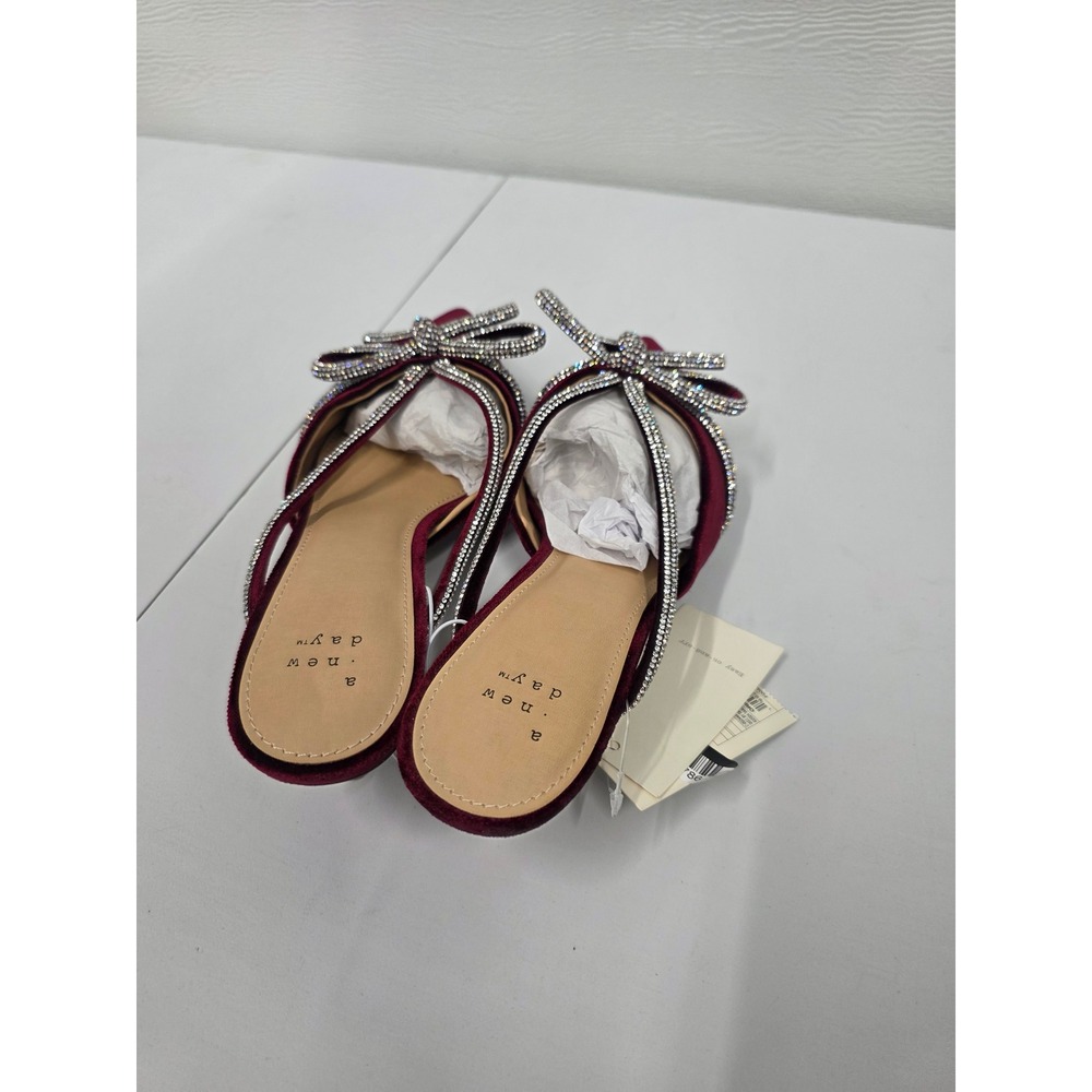 A New Day Burgundy Velvet Rhinestone Bow Kitten Heels Pointed Toe Mules Red - Picture 2 of 4